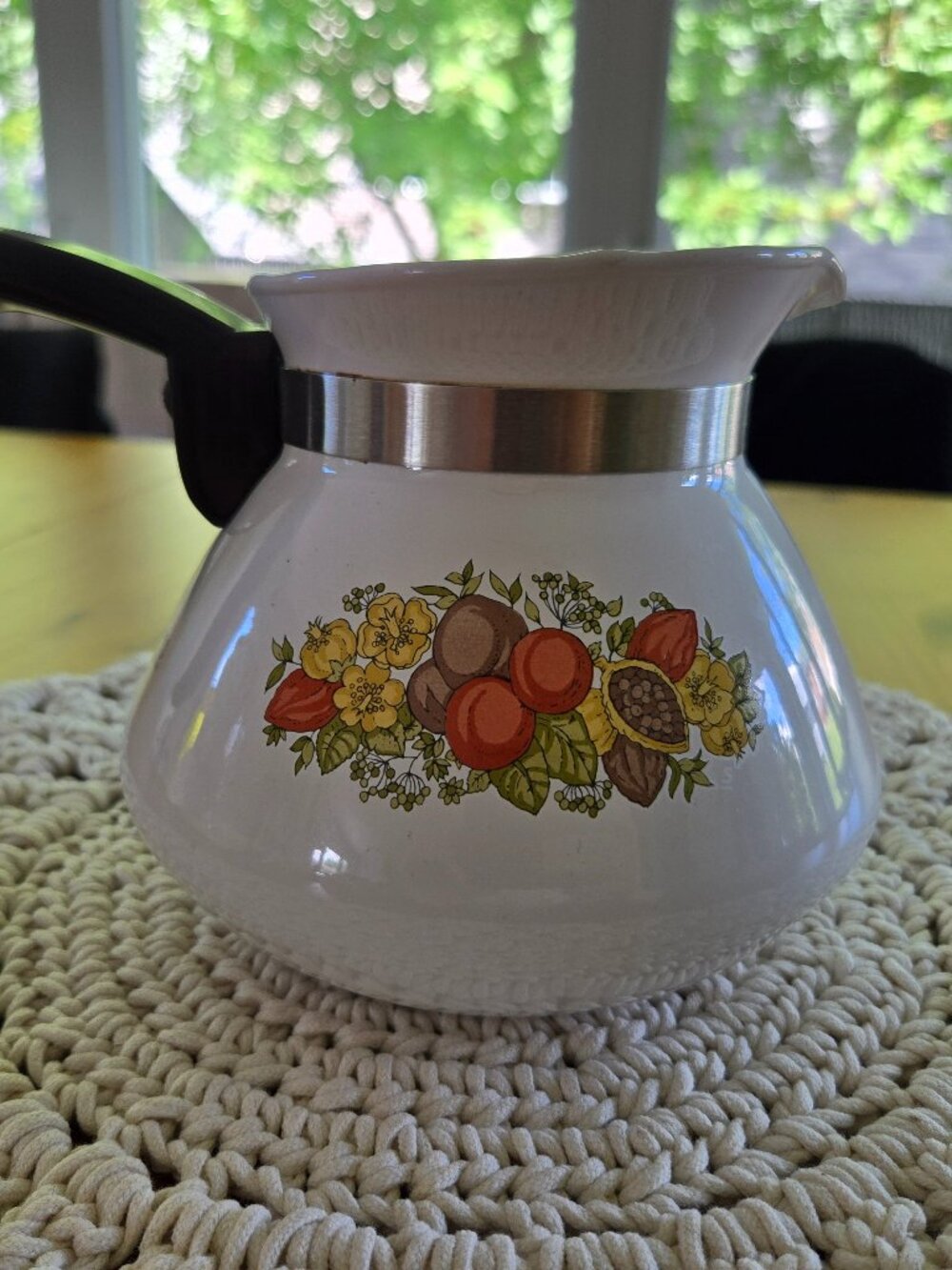 Corning ware ''spices of life'' teacup without lid
